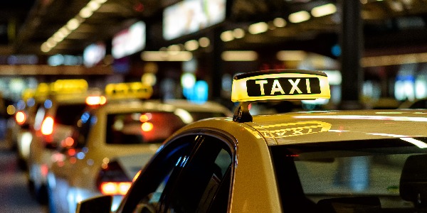 Taxi